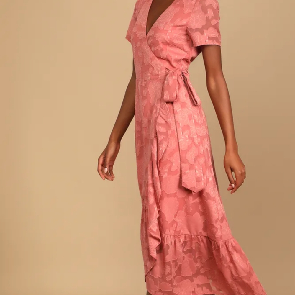 Lulu's , Blissfully,floral jacquard Rusty Rose,Wrap Dress.Small - Picture 11 of 12